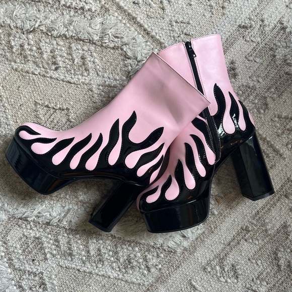 Shoes - Lamoda black and pink flame platform booties- NEVER WORN!!